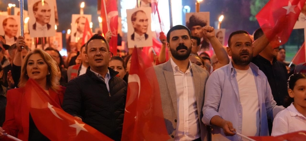 Ataşehir’de 19 Mayıs coşkusu meydanlara taştı