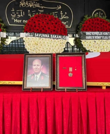 Eski Kara Kuvvetleri Komutanı Mustafa Muhittin Fisunoğlu son yolculuğuna uğurlandı