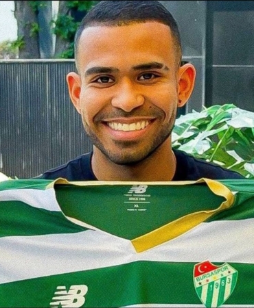 Bursaspor’da 4 yıllık yabancı hasreti bitti: Juergen Elitim, resmen Timsah oldu