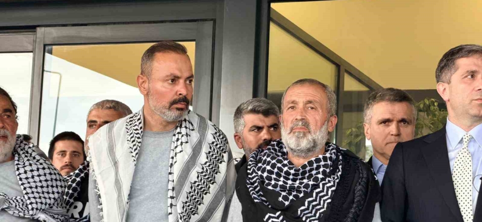 İsrail’in alıkoyduğu Küresel Sumud Filosu’ndaki 422 aktivist İstanbul’a geldi