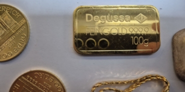 113 bin euro değerinde kaçak altın, komşuya takıldı