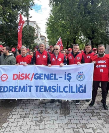 Edremit’te 1 Mayıs kutlandı