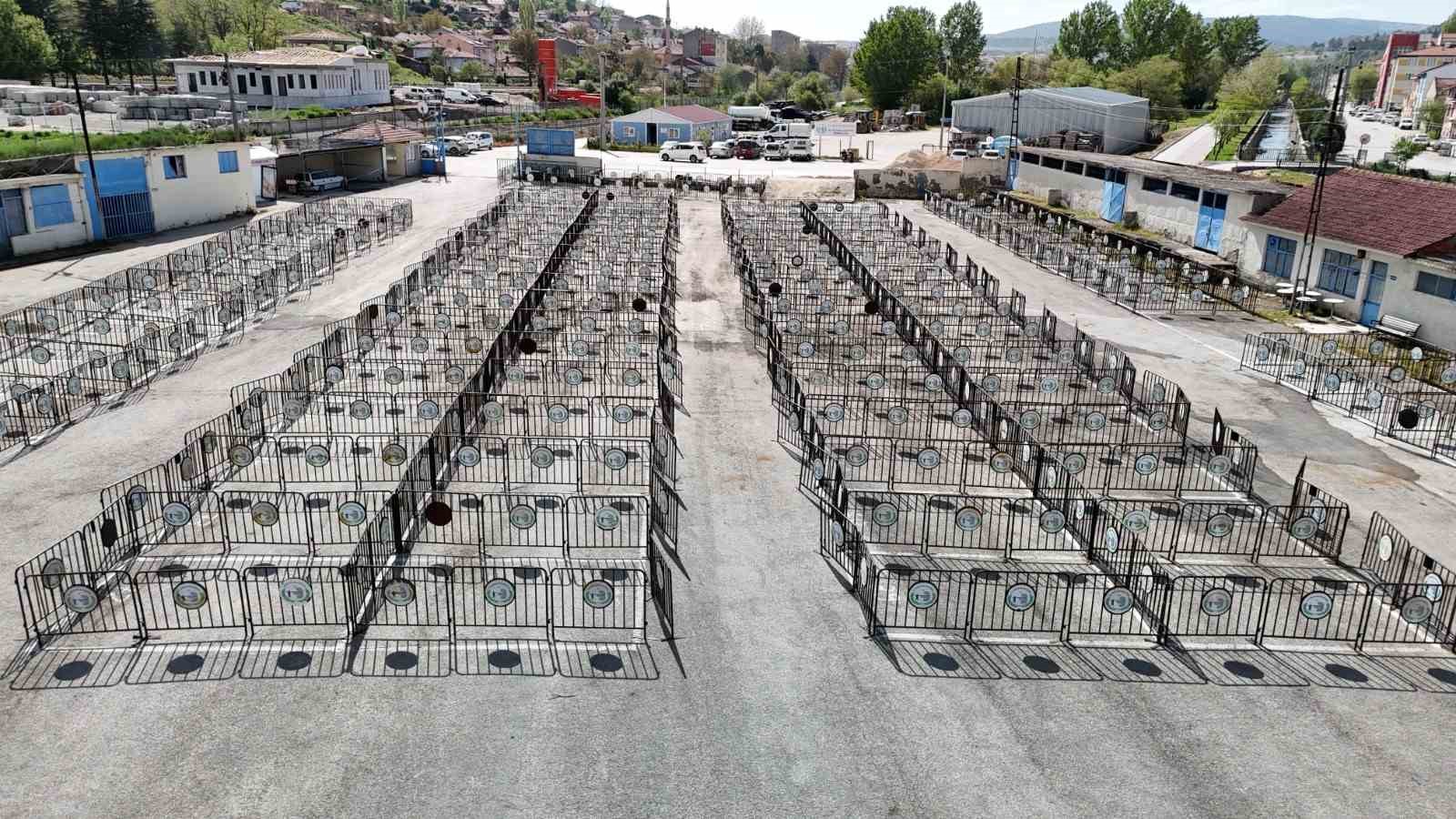 Bozüyük’te kurban satış yerleri hazırlandı