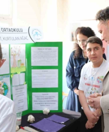 Bozüyük TÜBİTAK 4006-B bilim fuarı açıldı