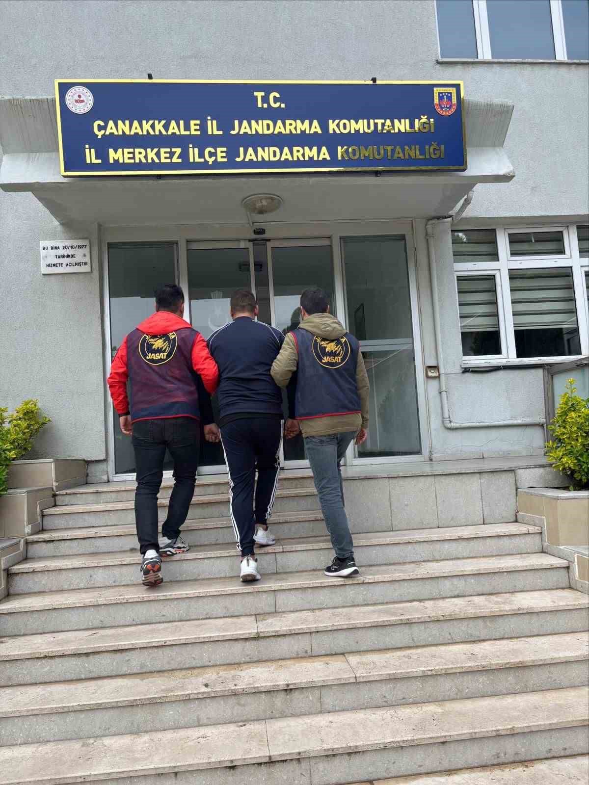 Çanakkale’de farklı suçlardan aranan 11 şüpheli tutuklandı