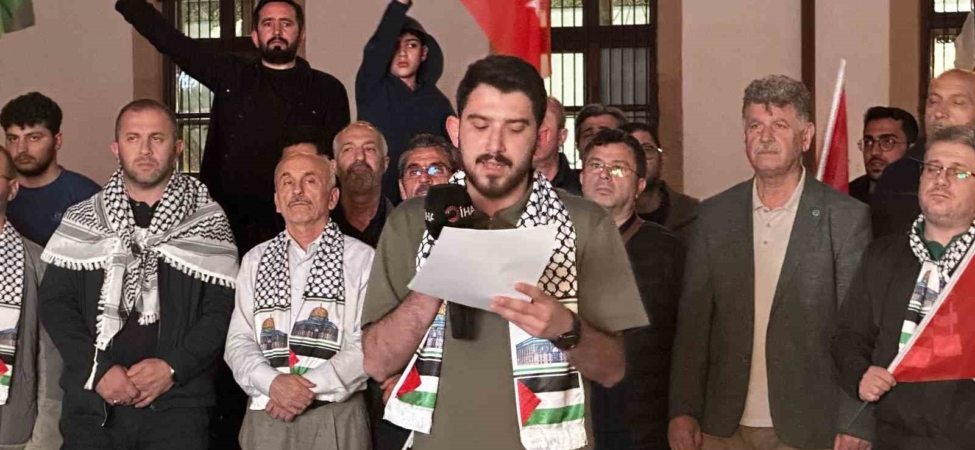 Küresel Sumud Filosu’na yapılan saldırıya karşı Sakaryalılar tek yürek oldu