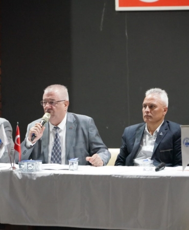 Edremit Belediyesi halk buluşmalarını sürdürüyor