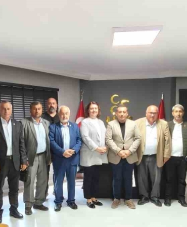 MHP İl Başkanı Özkan muhtarlarla bir araya geldi