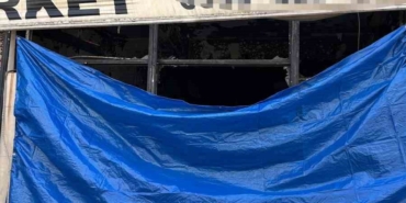 Bayrampaşa’da gece saatlerinde dükkandan alevler yükseldi