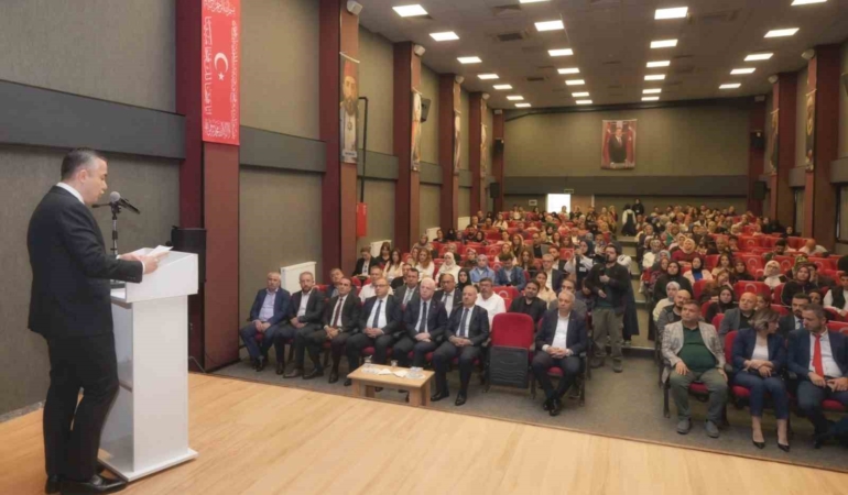 Esenyurt’ta Kağıt Kalem Oyunları Turnuvası finali düzenlendi