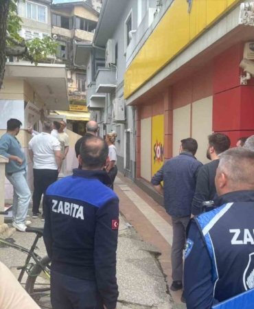 Gemlik’te işgal edilen otopark ve tuvaletlere kaymakamlık müdahalesi