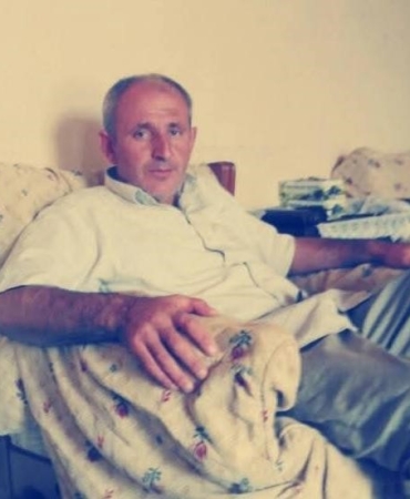 Kendi fabrikasında asansör boşluğuna düşüp hayatını kaybetti