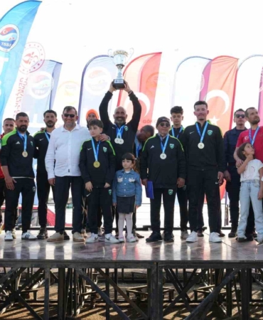 Zıpkınla balık avında şampiyonlar belli oldu
