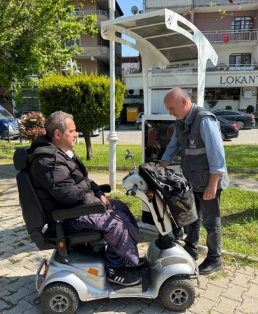 Sapanca’da engelli araç şarj istasyonu kuruldu