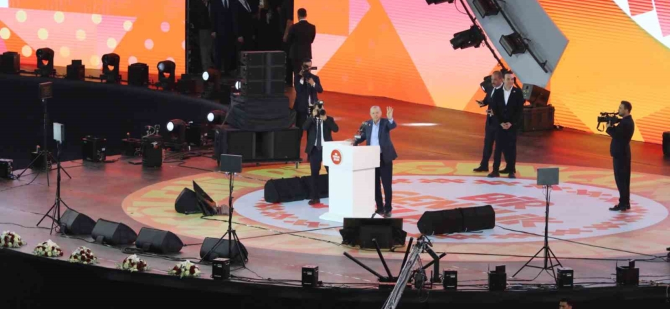 Cumhurbaşkanı Erdoğan’dan gençlere: "Kifayetsizlere asla prim vermeyin"