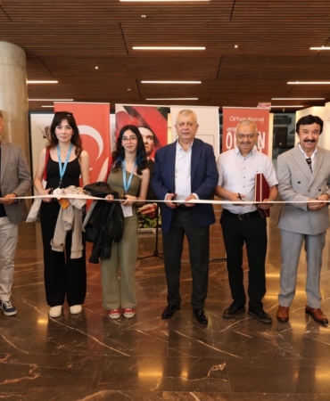 Uluslararası Orhan Kemal Karikatürleri Sergisi Osmangazi’de açıldı