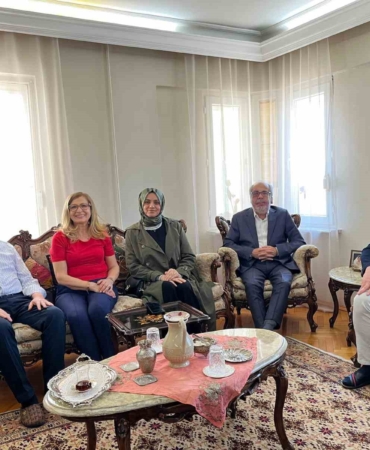 Karesi AK Parti’den vefa dolu ziyaretler