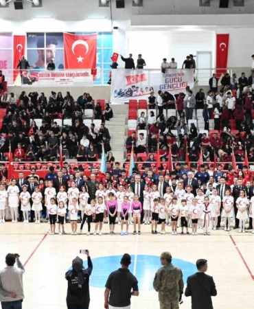 Bozüyük’te 19 Mayıs Atatürk’ü Anma, Gençlik ve Spor Bayramı coşkuyla kutlanıyor