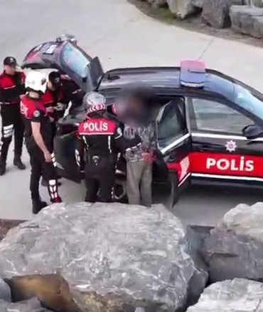 Avcılar’da yunus polisinden dronlu denetim: Şüphelinin üzerinden uyuşturucu çıktı