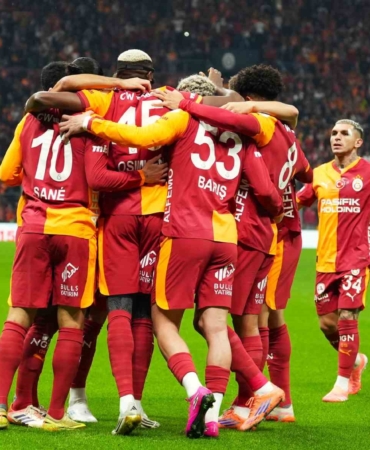 Galatasaray taraftarı önünde şampiyonluğunu ilan etmek istiyor
