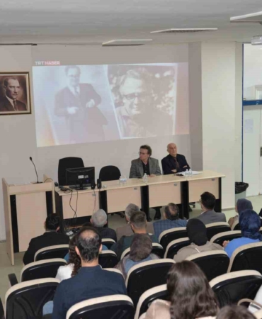 BUÜ’de Fethi Gemuhluoğlu anıldı
