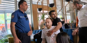 Yol kavgasında kan aktı: 1’i ağır 4 kişi bıçakla, 1 polis memuru arbede sonucu yaralandı