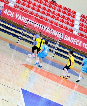 Bilecik’te futsal çeyrek final heyecanı sürüyor