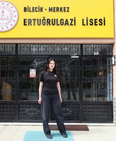 Bilecikli öğrenci Türkiye birincisi oldu