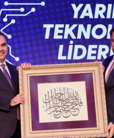 Bakan Kacır: ‘‘Teknoloji girişimlerinin sermayesi akıl sermayesidir’’