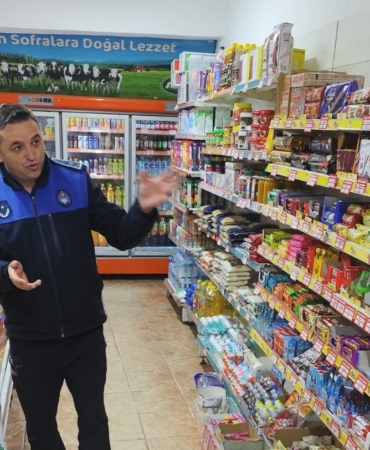 Zabıta ekiplerinden bakkal ve marketlere denetim