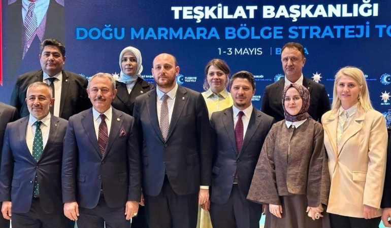 Başkan Yıldırım Doğu Marmara Bölge Strateji Kampı’na katıldı