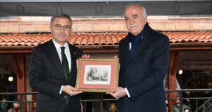 15073-440-yillik-mimar-sinan-eserini-sahaflar-carsi-20221202162757-uskudar-fotogaleri_800x600