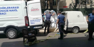 10 yıldır yaşadığı aracın içerisinde hayatını kaybetti