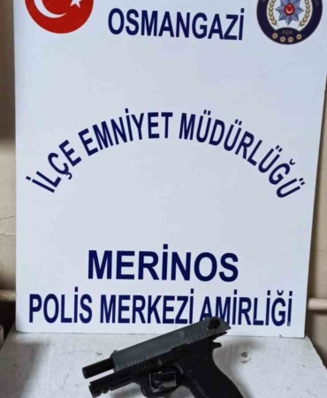 11 yıl 8 ay kesinleşmiş hapis cezası olan şüpheli, uyuşturucu partisinde yakalandı