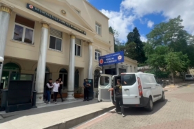 15 Temmuz Şehitler Köprüsünü araçla kapatan şahıs adliyeye sevk edildi