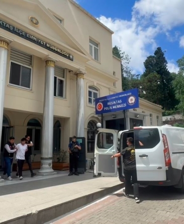 15 Temmuz Şehitler Köprüsünü araçla kapatan şahıs adliyeye sevk edildi