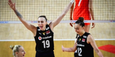 2024 FIVB Voleybol Milletler Ligi: Çin: 3 - Türkiye: 2