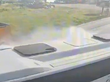 27 kişinin yaralandığı kaza kamerada