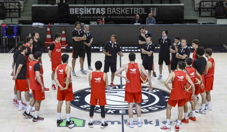 A Milli Erkek Basketbol Takımı’nın İstanbul kampı başladı
