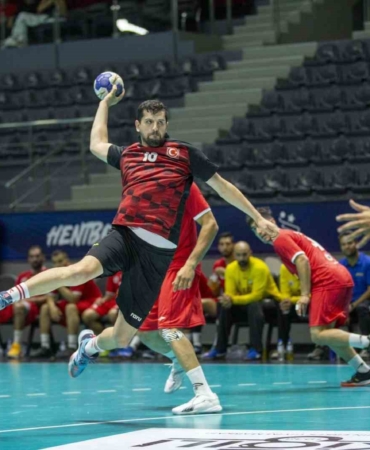 A Milli Erkek Hentbol Takımı, İran’ı mağlup etti