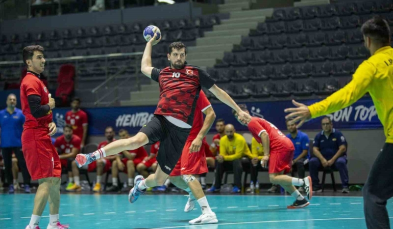 A Milli Erkek Hentbol Takımı, İran’ı mağlup etti