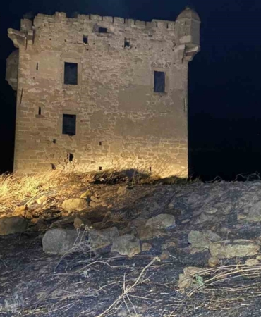 Alevler Cezayirli Hasan Paşa Köşkü’nü teğet geçti