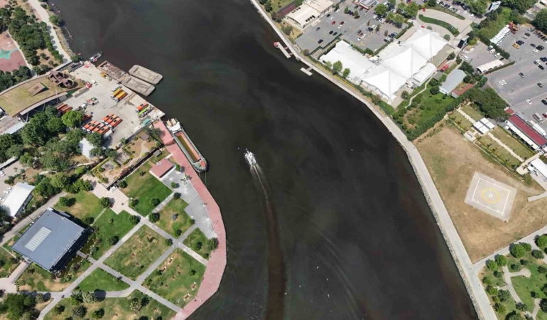 Altınboynuz siyaha büründü