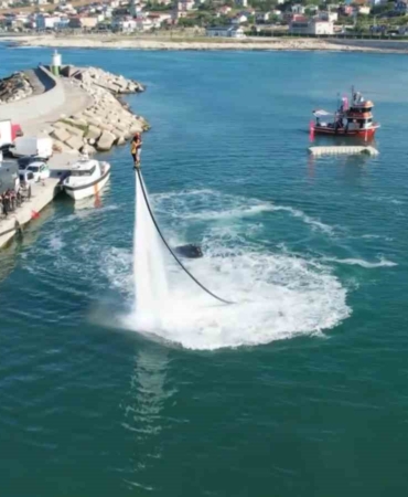 Arnavutköy’de Kabotaj Bayramı kutlamaları renkli görüntüler oluşturdu