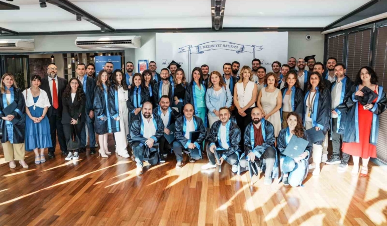 AXA Türkiye, geleceğin sigortacılarını yetiştirmeye devam ediyor