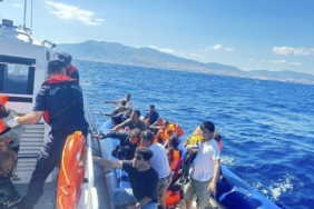 Ayvacık açıklarında 42 kaçak göçmen kurtarıldı