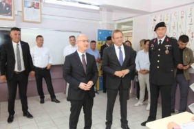 Ayvalık’ta karne heyecanı