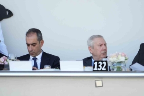 Aziz Yıldırım, Gazi Koşusu için Veliefendi Hipodromu’nda