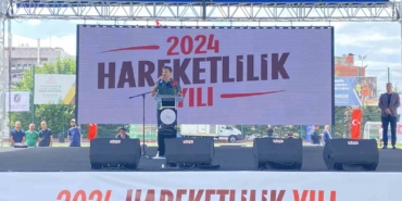 Bahçelievler’de Yaz Spor Okulları, Bakan Bak’ın katılımıyla düzenlenen törenle açıldı