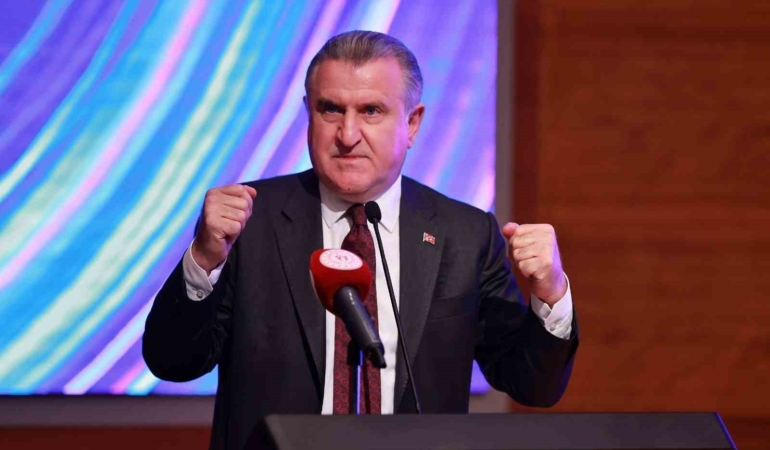 Bakan Bak’tan Ampute Futbol Milli Takımı için tebrik mesajı
